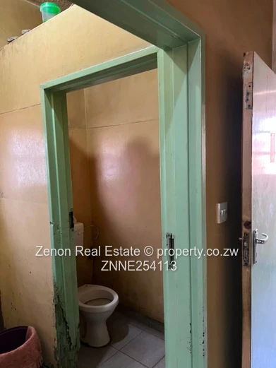 Chitungwiza Commercial Building | $150K | Title Deed | Opposite Chitungwiza Town Centre