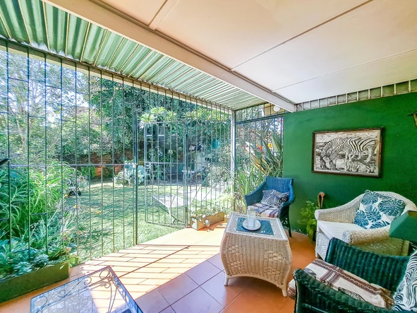 2 Bedroom Garden Flat