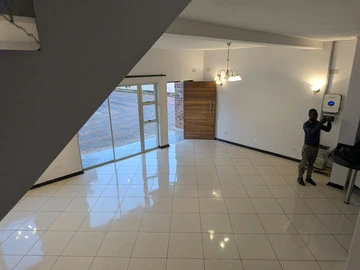 3 Bedroom Garden Flat