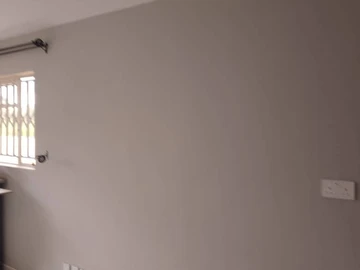 2 Bedroom Flat & Apartment