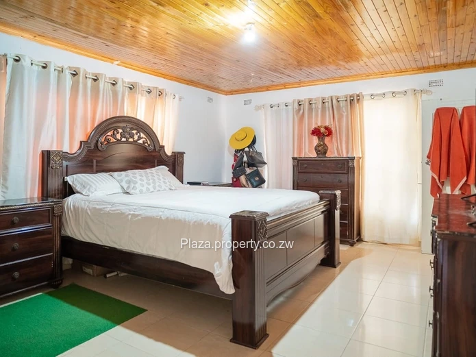 3 bedroom house for sale in Crowhill Views 