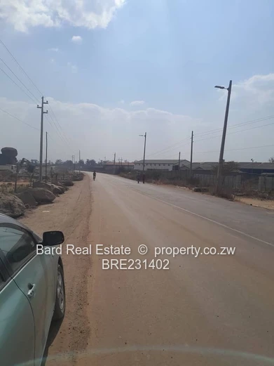 11 100m² Industrial Land — Tarred Main Road Frontage