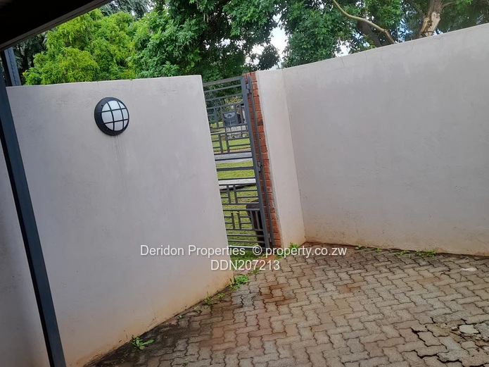 Helensvale Cluster Homes For Sale