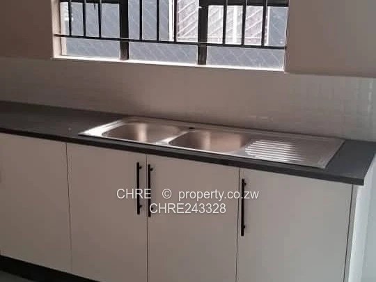 Eastview Phase 6 Cottage To Let