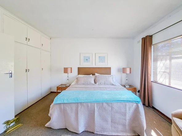 2 Bedroom Garden Flat