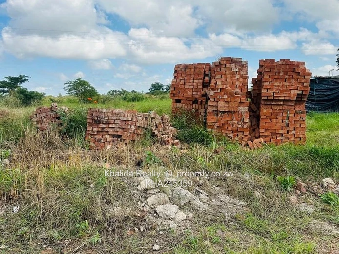 Mwashuma Park 1200sqm Stand With Bricks For Sale 