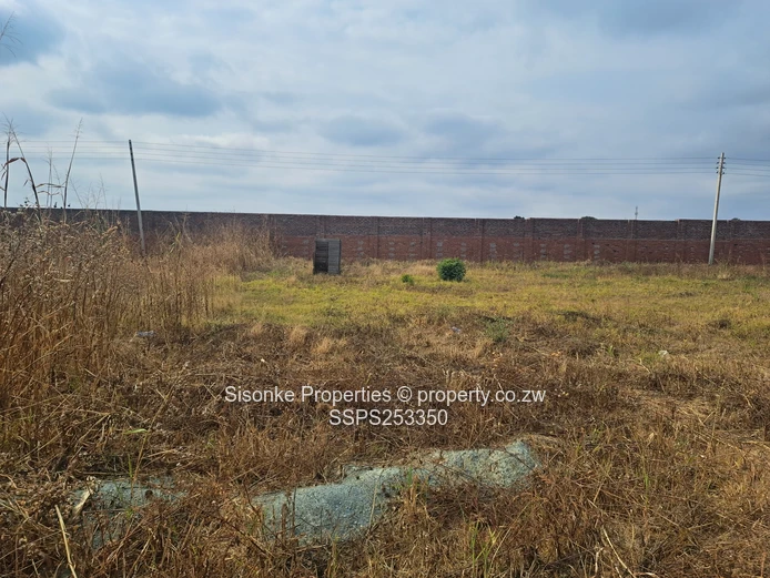 EXCLUSIVE 800m² RESIDENTIAL STAND IN NYEREDZI RIDGE