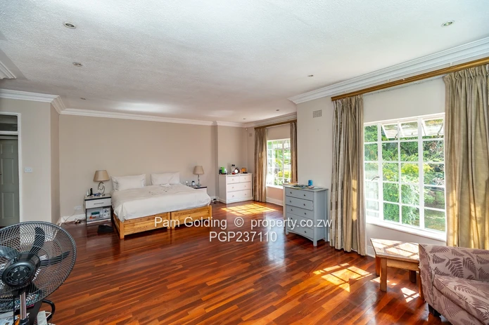 Luxury Character  Family Home!!!!!!! (Sole Mandate)