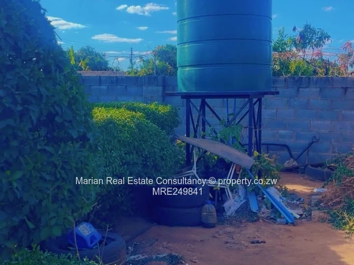 3-Bedroom Home ,Nkulumane 12 FOR SALE