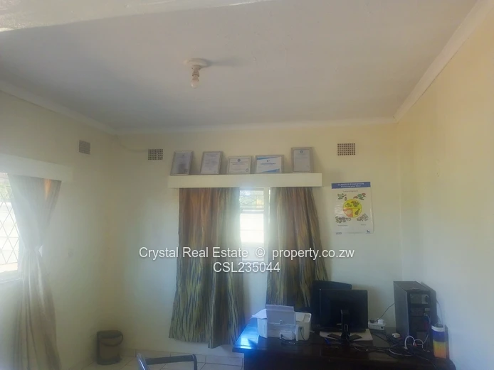 Dzivarasekwa Commercialproperty : Surgery/Home/Offices  (Sole Mandate)