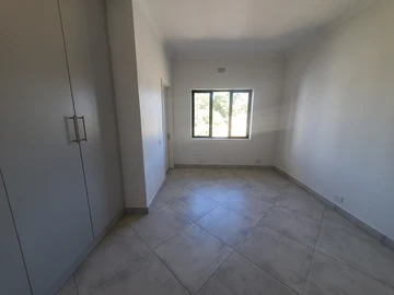 2 Bedroom Garden Flat