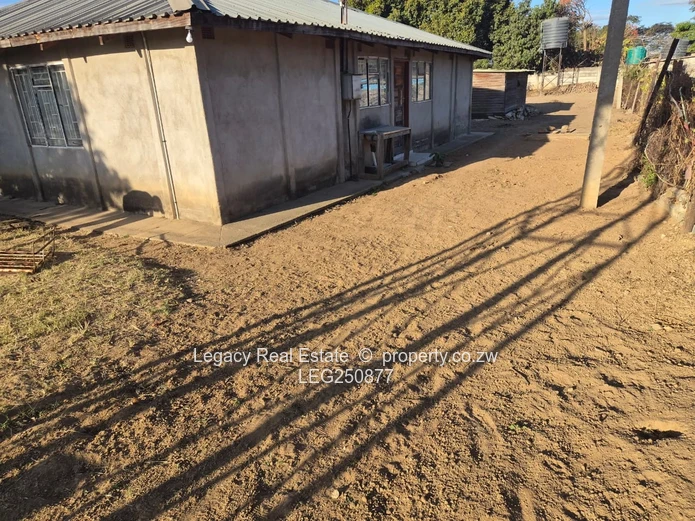3-Bed Prospect Home on 2000m² — Borehole & Trees