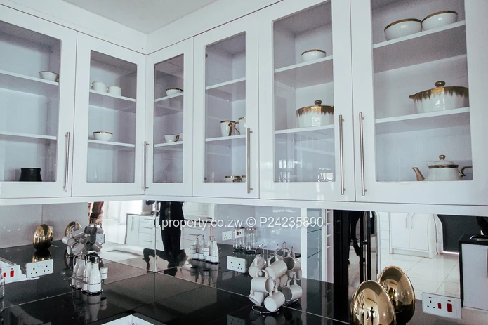 Borrowdale,Luna $4500