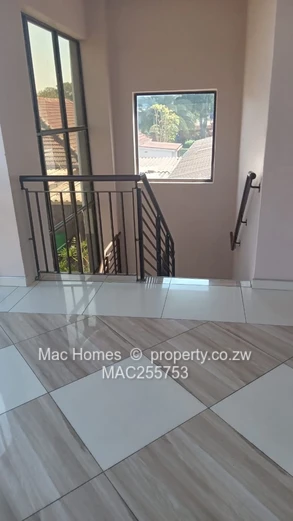6 bedroom house for sale in mabelreign