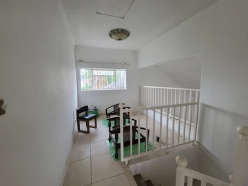 3 Bedroom Garden Flat