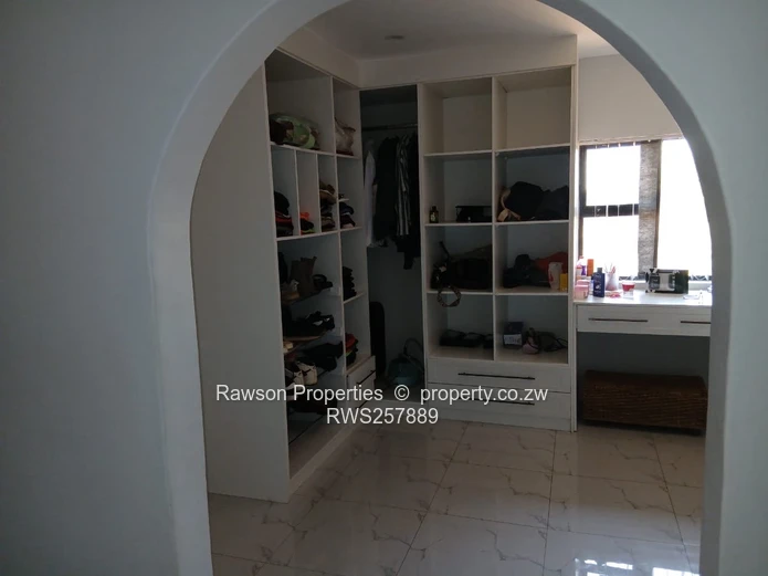 Norton Galloway house for sale (Sole Mandate)