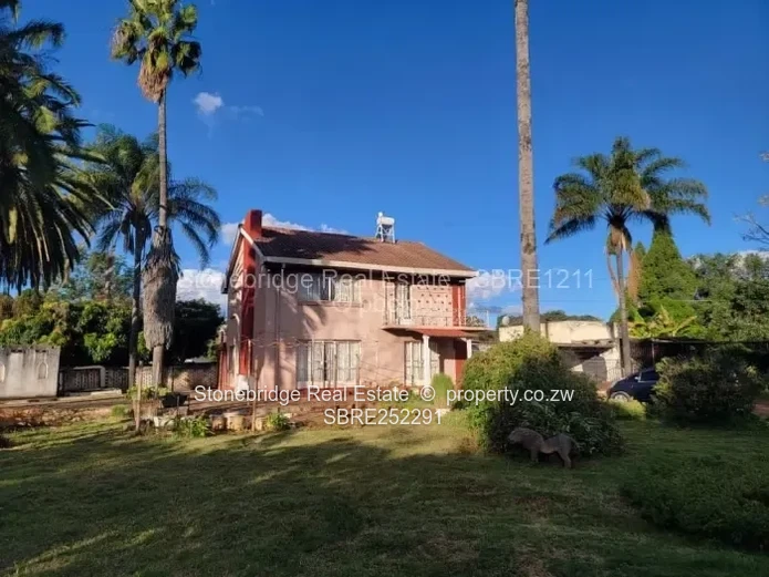 4 Bedrooms Double Story in Malindela For Sale