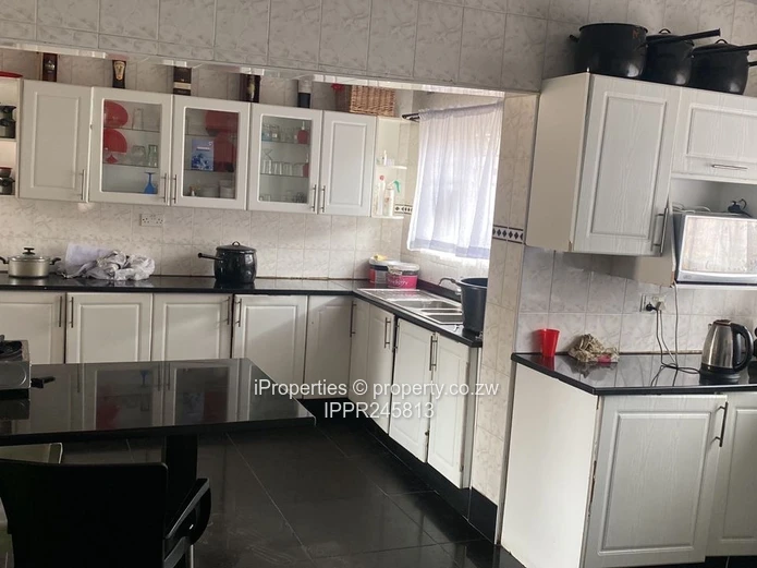 Comfortable Family Living – 4 Beds with Premium Extras