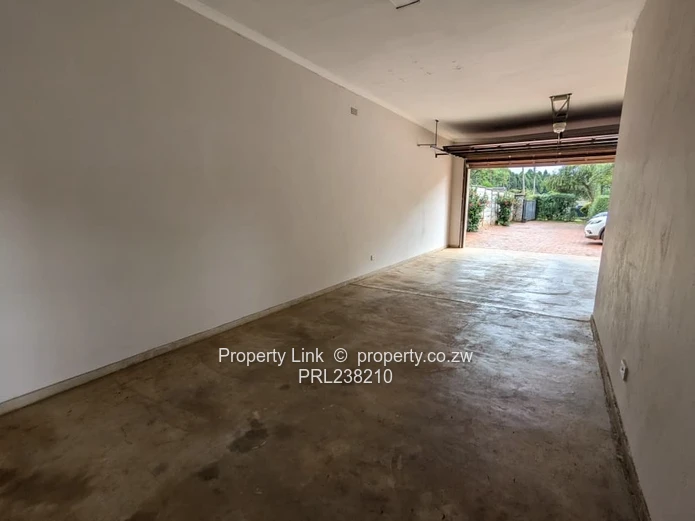 Spacious Family Home With Self-Contained Cottage