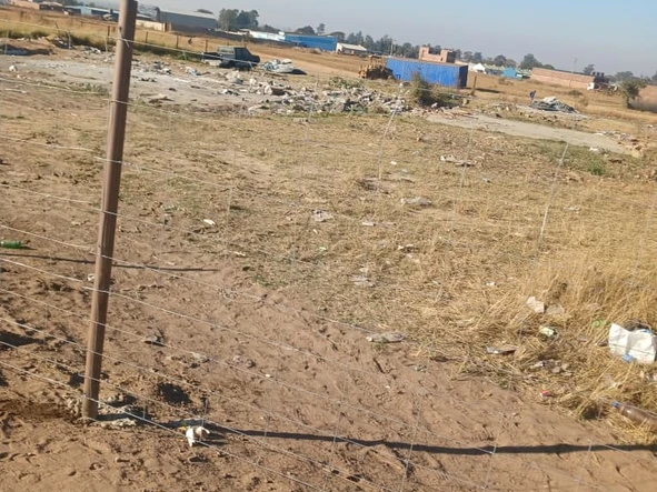 Commercial & Industrial Land
