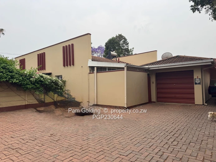 Kensington Flat For Sale