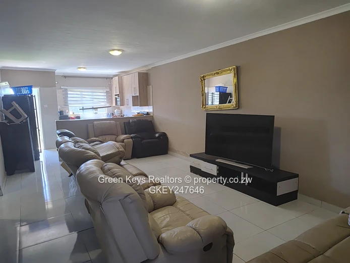 Marlborough 3 beds cluster unit for sale