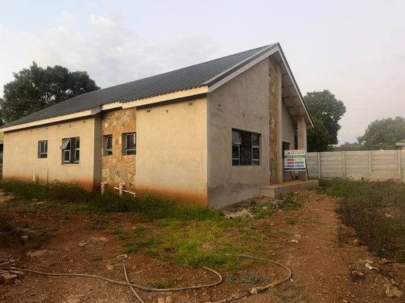 3 Bedroom Flat & Apartment