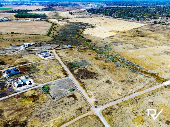 Stands & Residential Land
