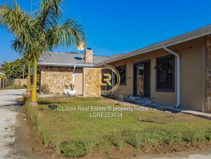 Contemporary Executive Residence in Westgate Goodhope