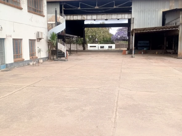 Warehouse & Factory