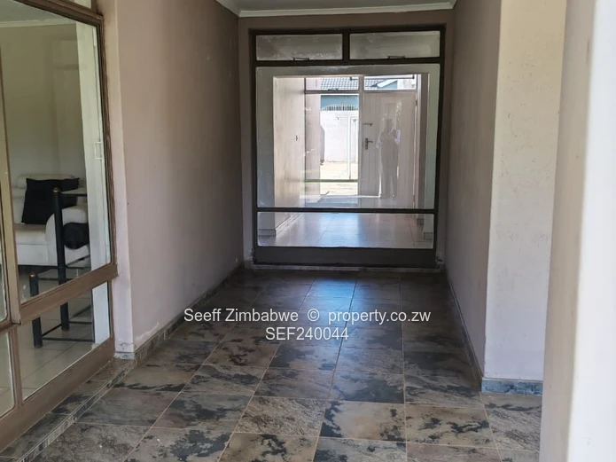 Selbourne Park | BULAWAYO Modern Family Home – Corner Stand