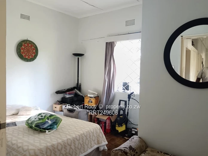 3 Bedroom House For Sale in Marlborough