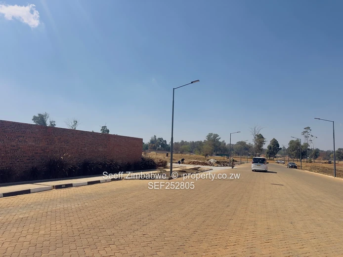 Prime Residential Stand for Sale: 475 sqm in Nyeredzi Ridge, Harare North