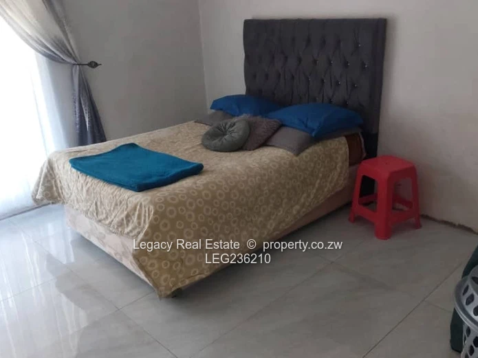 Prestigious Glen Lorne Residence on 2,000m² Stand,Exceptional Luxury Home with Multiple Ensuites