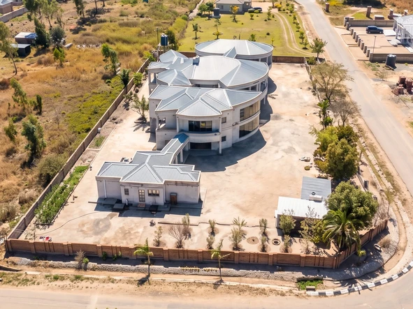 8 Bedroom Townhouse Complex