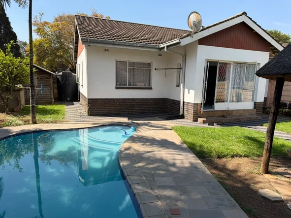 2 Bedroom Garden Flat