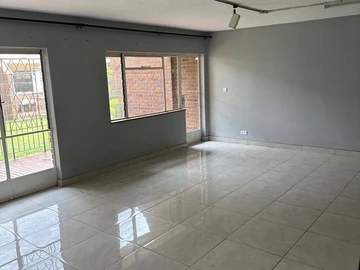 3 Bedroom Garden Flat