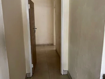 3 Bedroom Flat & Apartment