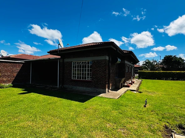 3 Bedroom Garden Flat