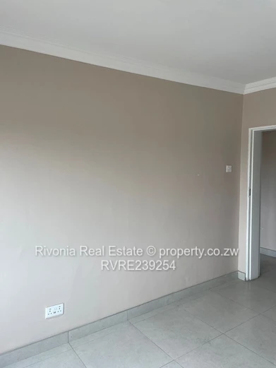 3 bedroomed flat for sale in Budiriro  & other units selling while under contraction