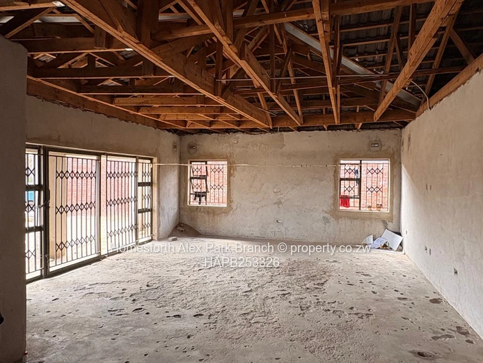 Ruwa Sebastopol Park Incomplete House For Sale