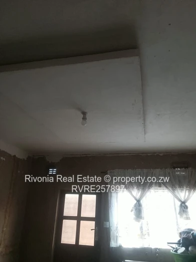 4-Bed House in Fidelity, Harare South — Borehole