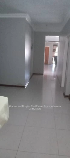 Mabvazuva Estate Phase 1.1 Ruwa House To Let