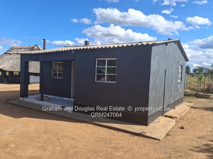 Kadoma Sabona bona plot for sale