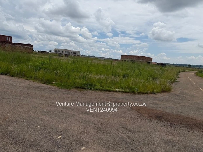 Prime Corner Stand for Sale  Pomona City, Harare North