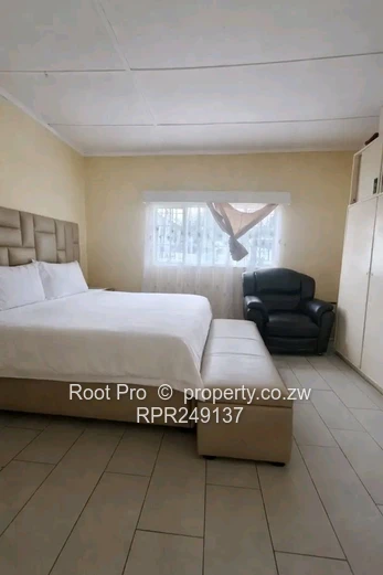 Cluster Hatfield 4 Bed House near Airport road for sale 