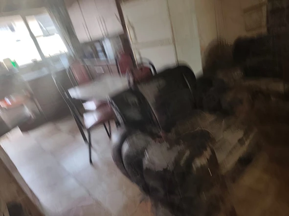 2 Bedroom Flat & Apartment