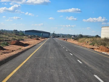 Commercial & Industrial Land