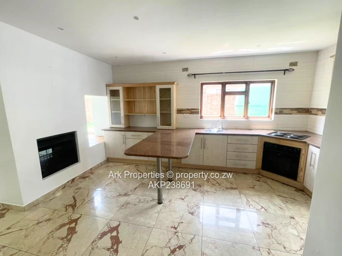 5 Bedroomed House For Rent In Borrowdale