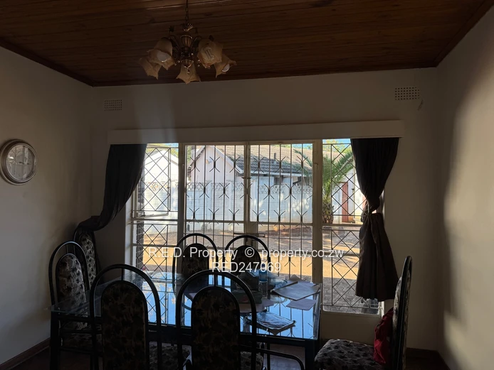 Neat Family Home In Ilanda!